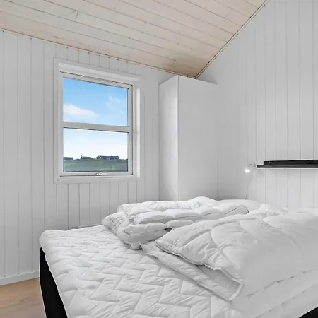Holiday home Amazing In With Wifi *