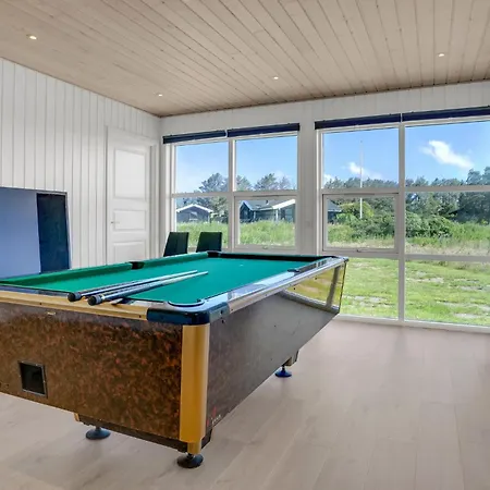 Holiday home Amazing In With Wifi